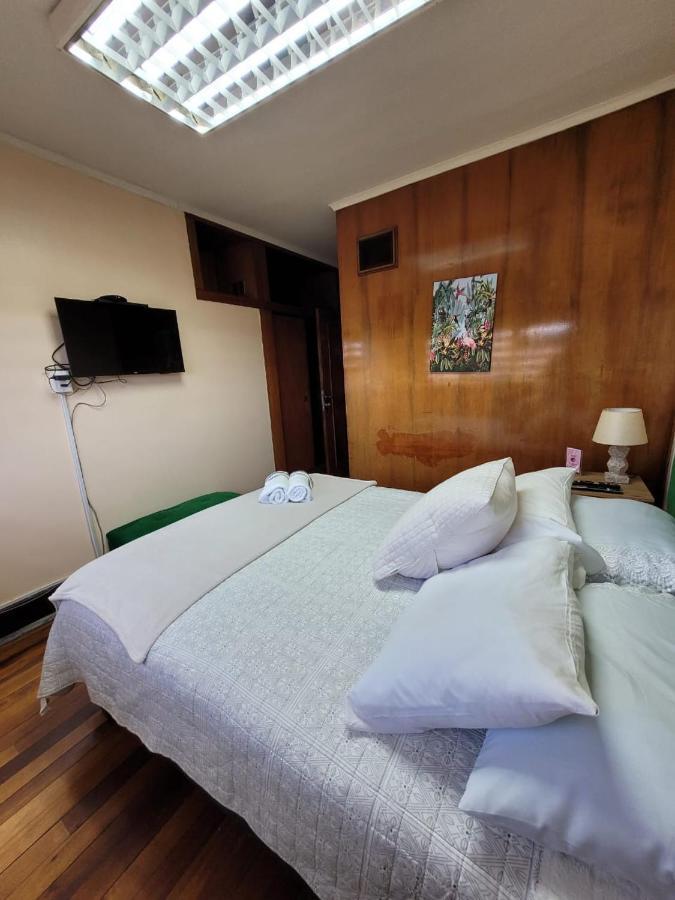 Dallas Housen Bed & Breakfast Осорно Екстериор снимка